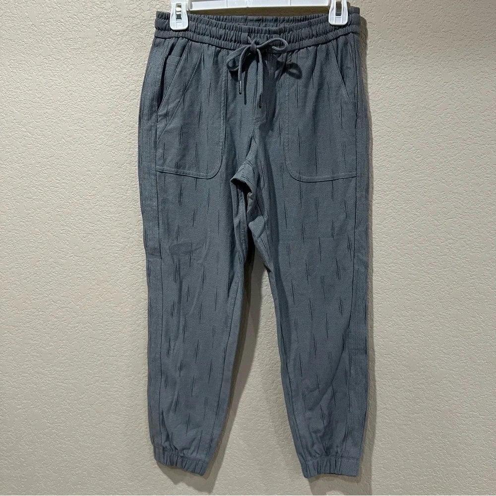 Athleta Farallon Printed Jogger Pants Women’s Size 2P Gray S/657547 $89 Active,